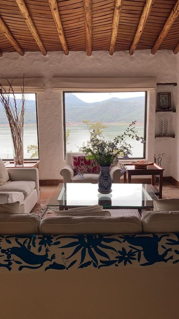 Casa em La Peña, Valle de Bravo, foto 2 de 33