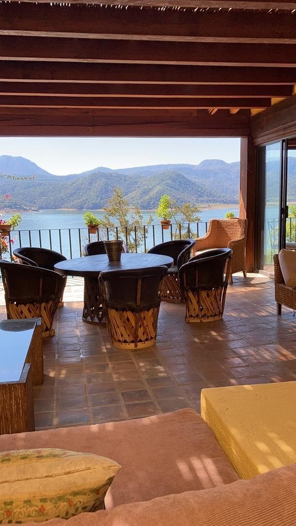 Casa em La Peña, Valle de Bravo, foto 7 de 33