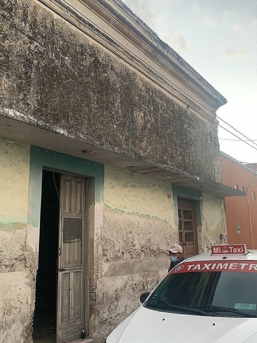 Casa para renovar en el centro dé Merida, excelente ubicación, foto 1 de 10