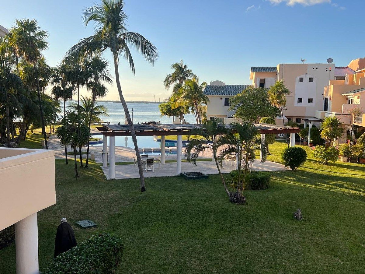 House in Cancun (Private Isla Dorada), photo 1 of 14