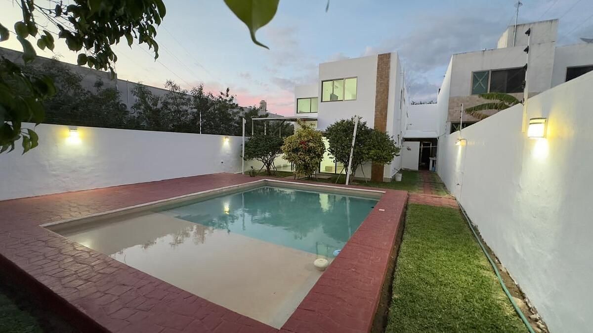 Casa Equipado à Venda | 3 Quartos | Cholul | R$5.500.000, foto 1 de 43