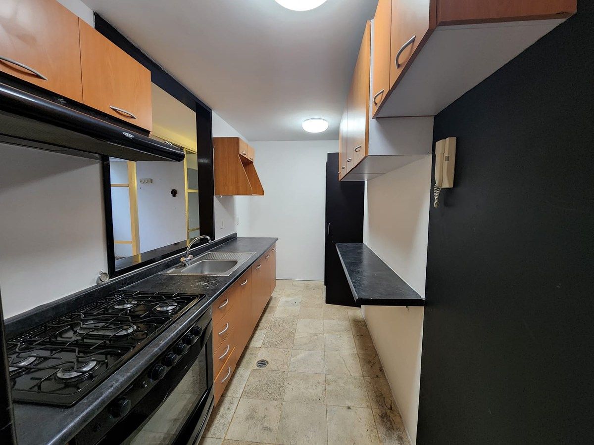 Apartment in Escandón I Sección, Miguel Hidalgo, photo 3 of 15