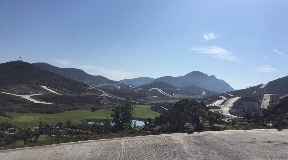 Terreno en Terralta Residencial Country Club, García, foto 4 de 5