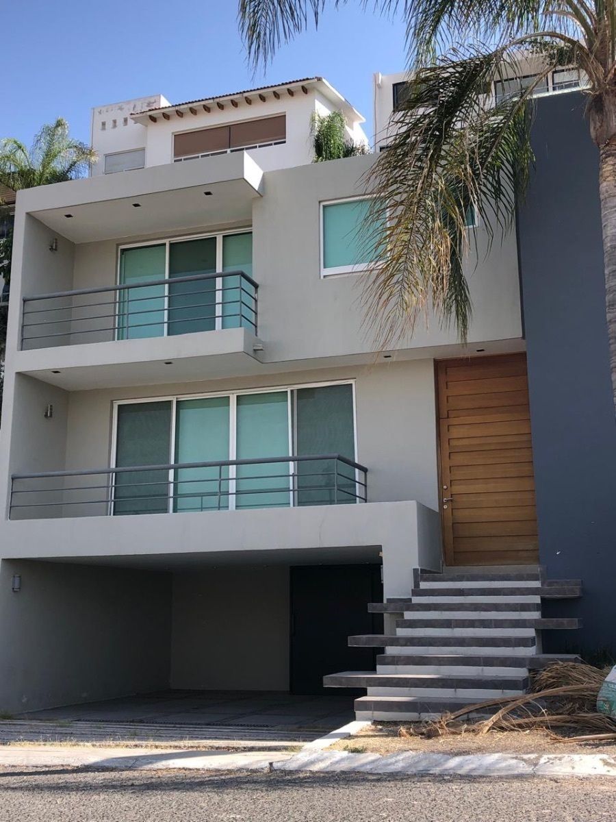 Casa en Privada Arboledas, Querétaro, foto 2 de 43