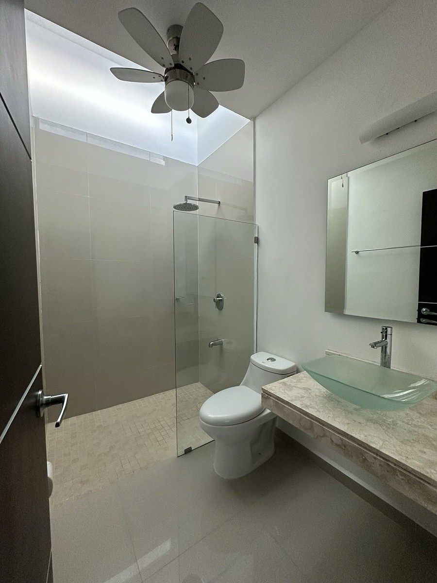 Casa en Altabrisa, Mérida, foto 2 de 29