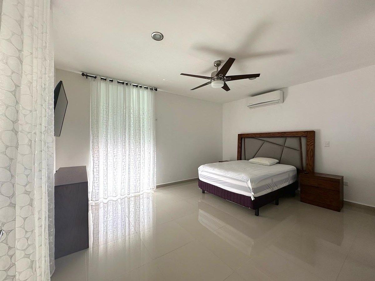 Casa en Altabrisa, Mérida, foto 13 de 29
