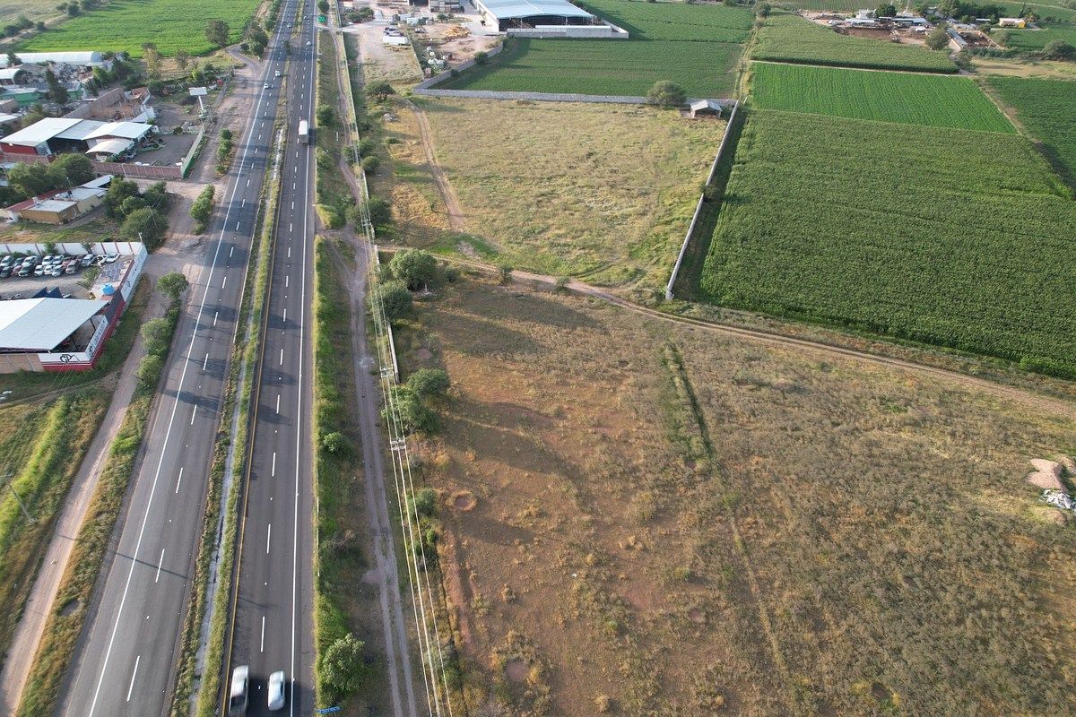 Lot in Cosmos, Pabellón de Arteaga, photo 8 of 18