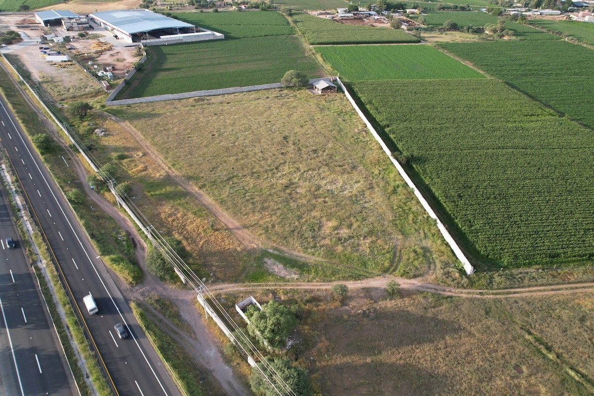 Lot in Cosmos, Pabellón de Arteaga, photo 16 of 18