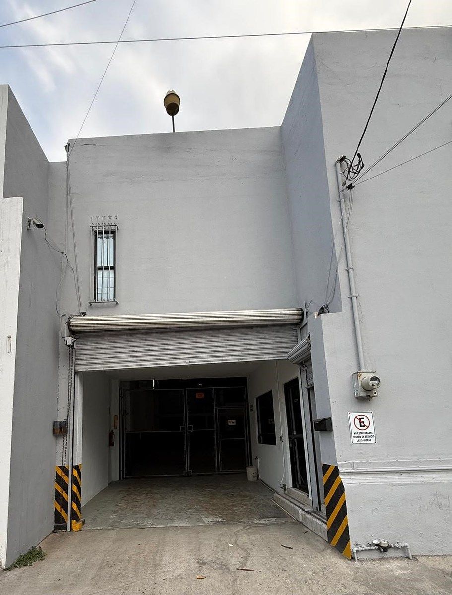 Bodega comercial en Centro, Monterrey, foto 2 de 16
