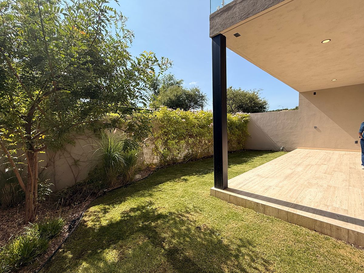 Jardin y terraza, foto 9 de 18