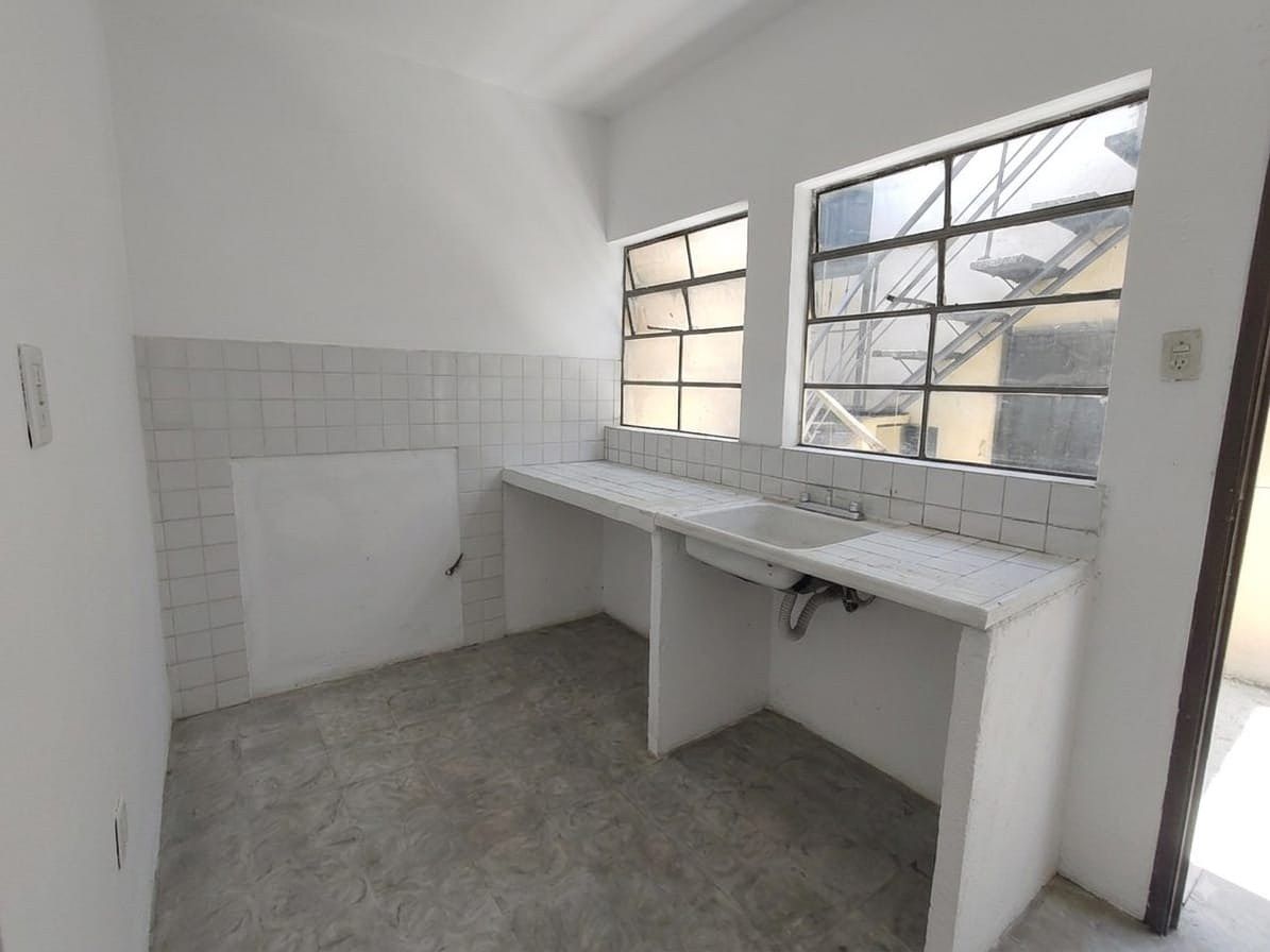 Colonia Los Sauces, Zona 2 | Casa en Venta - Image 2
