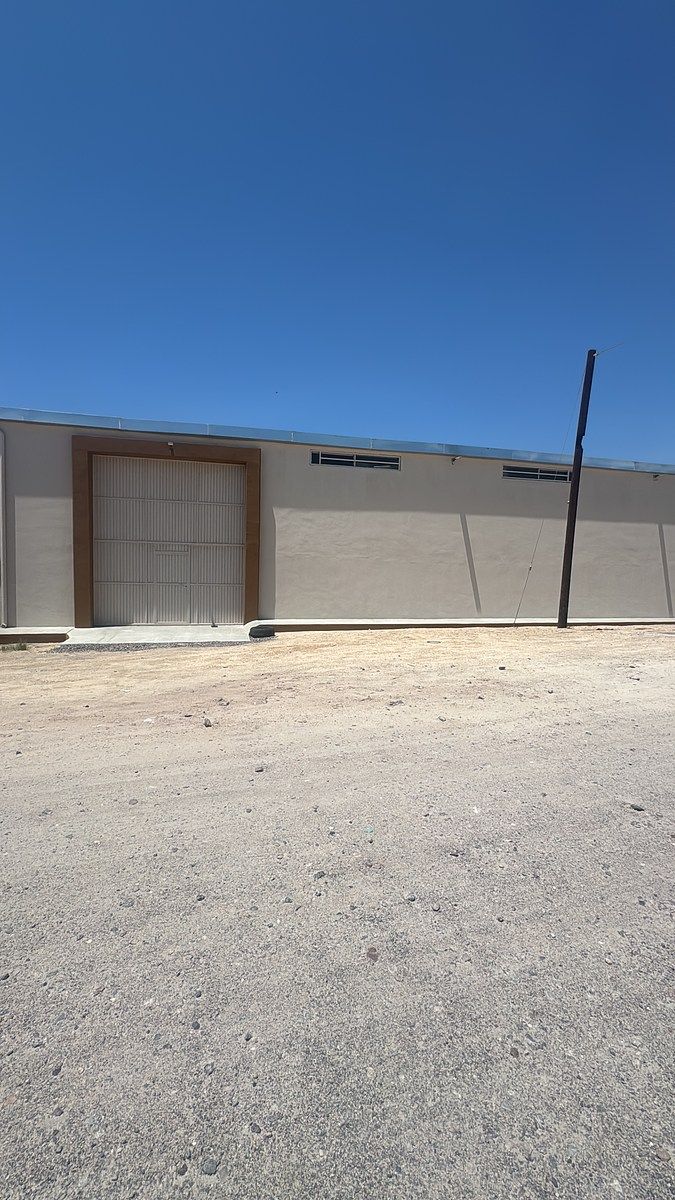 Bodega J mujica  Bordo, foto 1 de 10