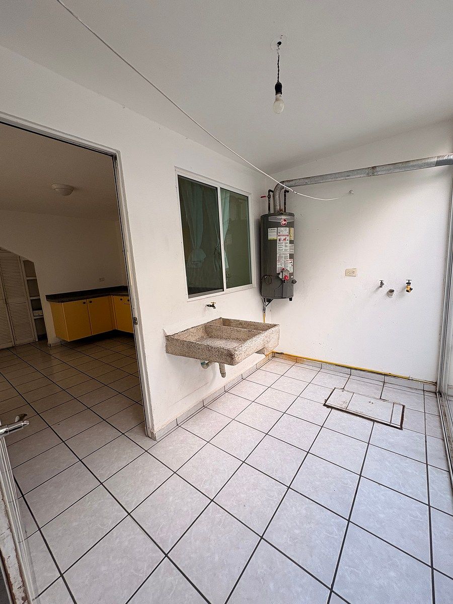 House in Gated Community in Palmares, Querétaro, photo 11 of 18