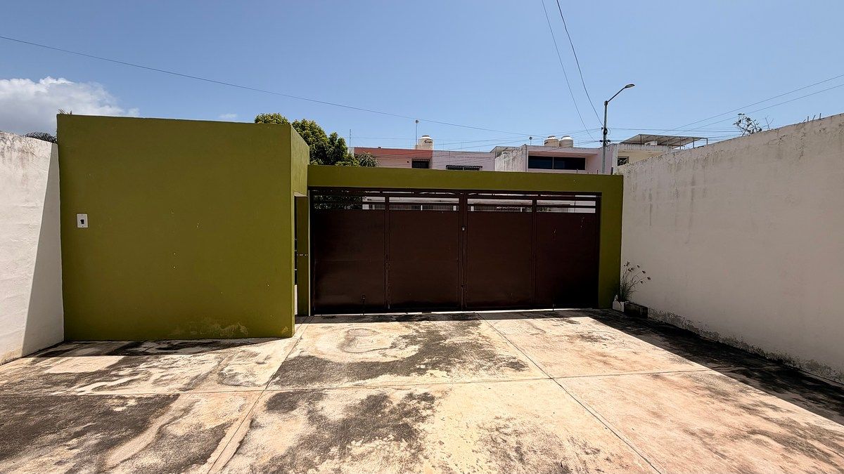 Casa em Lázaro Cárdenas, Campeche, foto 2 de 22