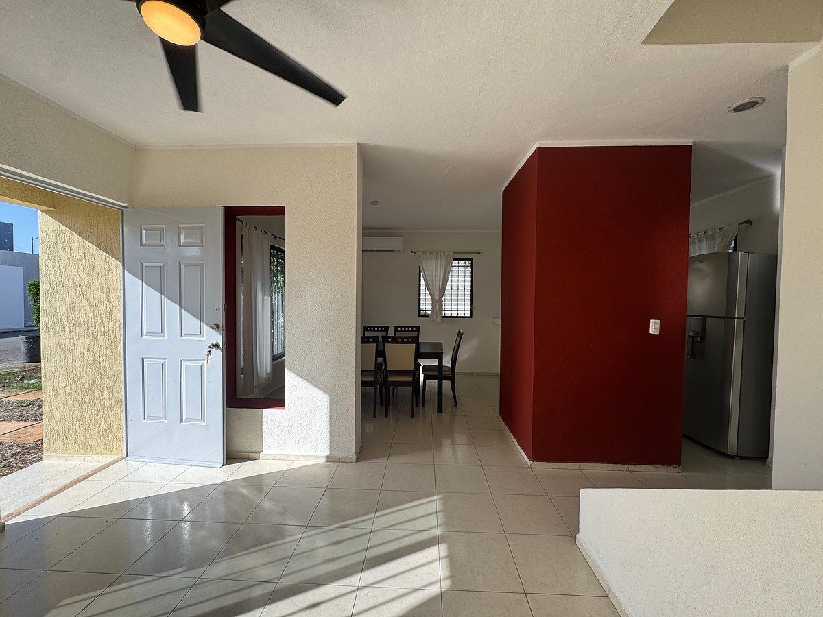 Casa en Gran Santa Fe, Mérida, foto 2 de 14