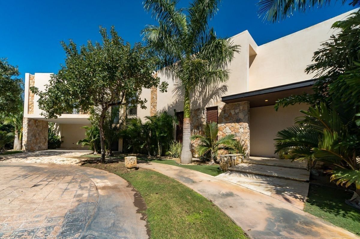 Casa en condominio en Yucatán Country Club, Mérida, foto 3 de 41