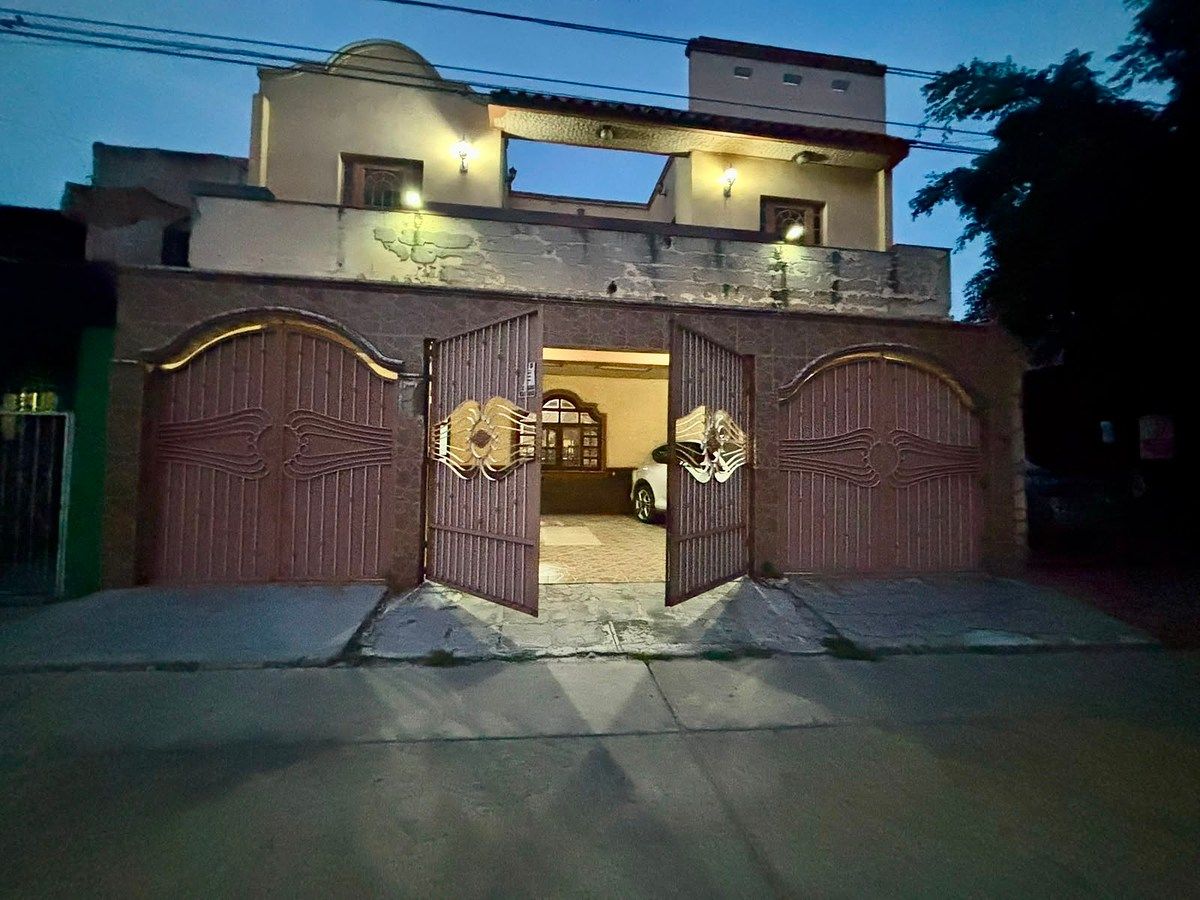 Casa em El Carmen, Guadalajara, foto 3 de 34