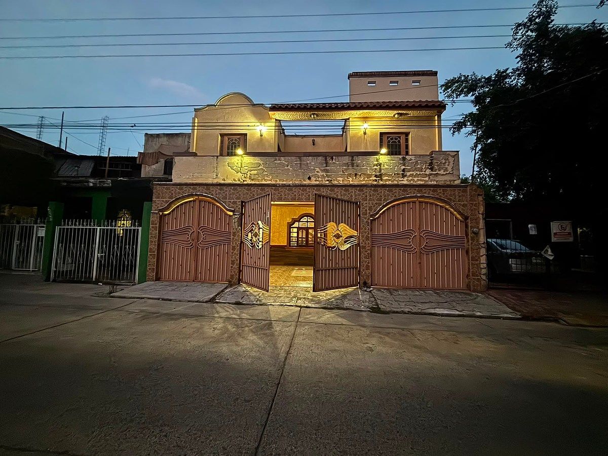 Casa em El Carmen, Guadalajara, foto 2 de 34