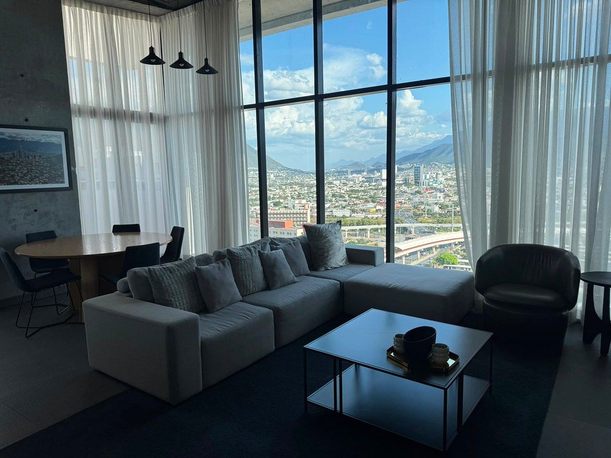 APARTAMENTO À VENDA HERÓIS DO 47 CENTRO, foto 1 de 22