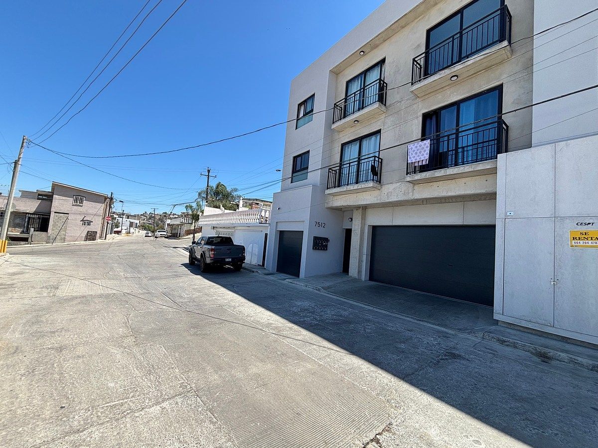 Apartment in De los Maestros, Tijuana, photo 2 of 23