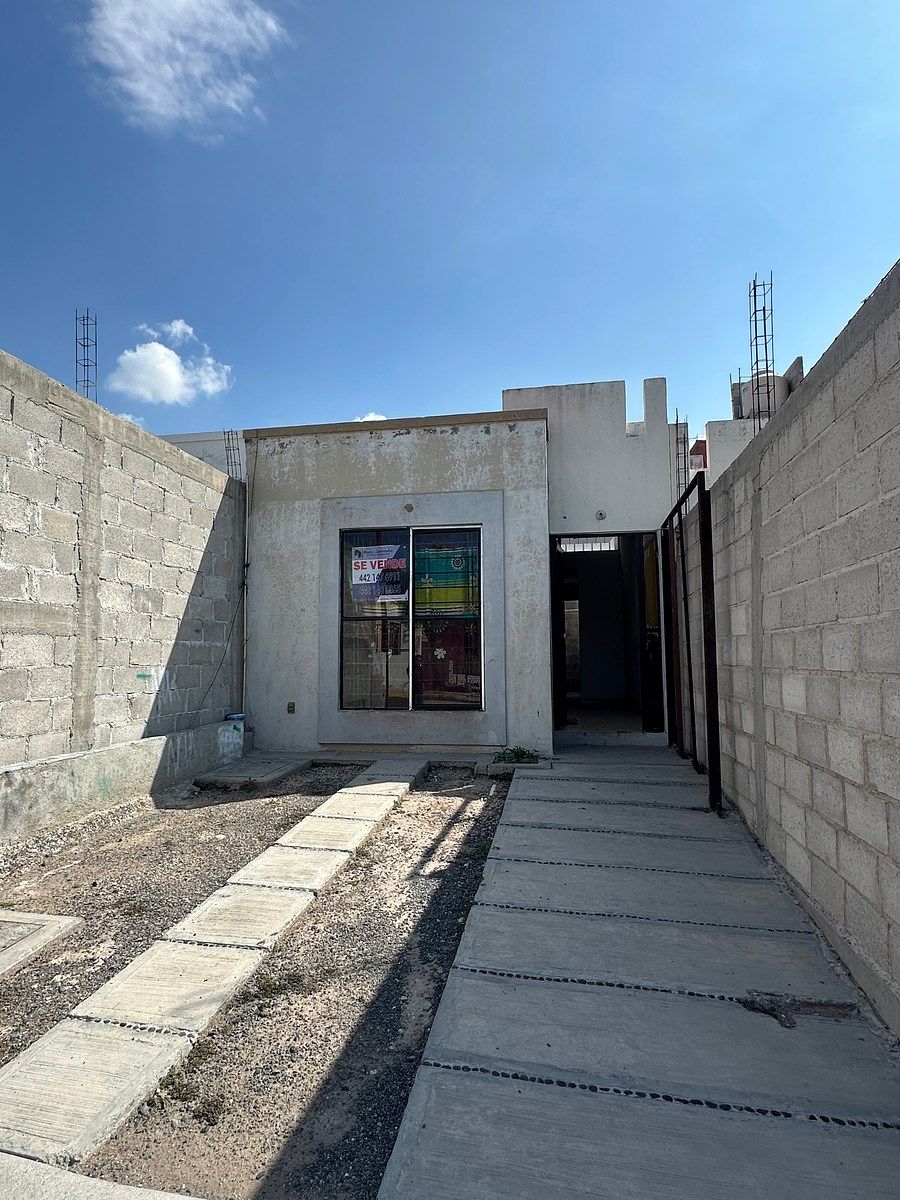 House for Sale, San Miguel Gate, Tabachin Gate Private, photo 1 of 14