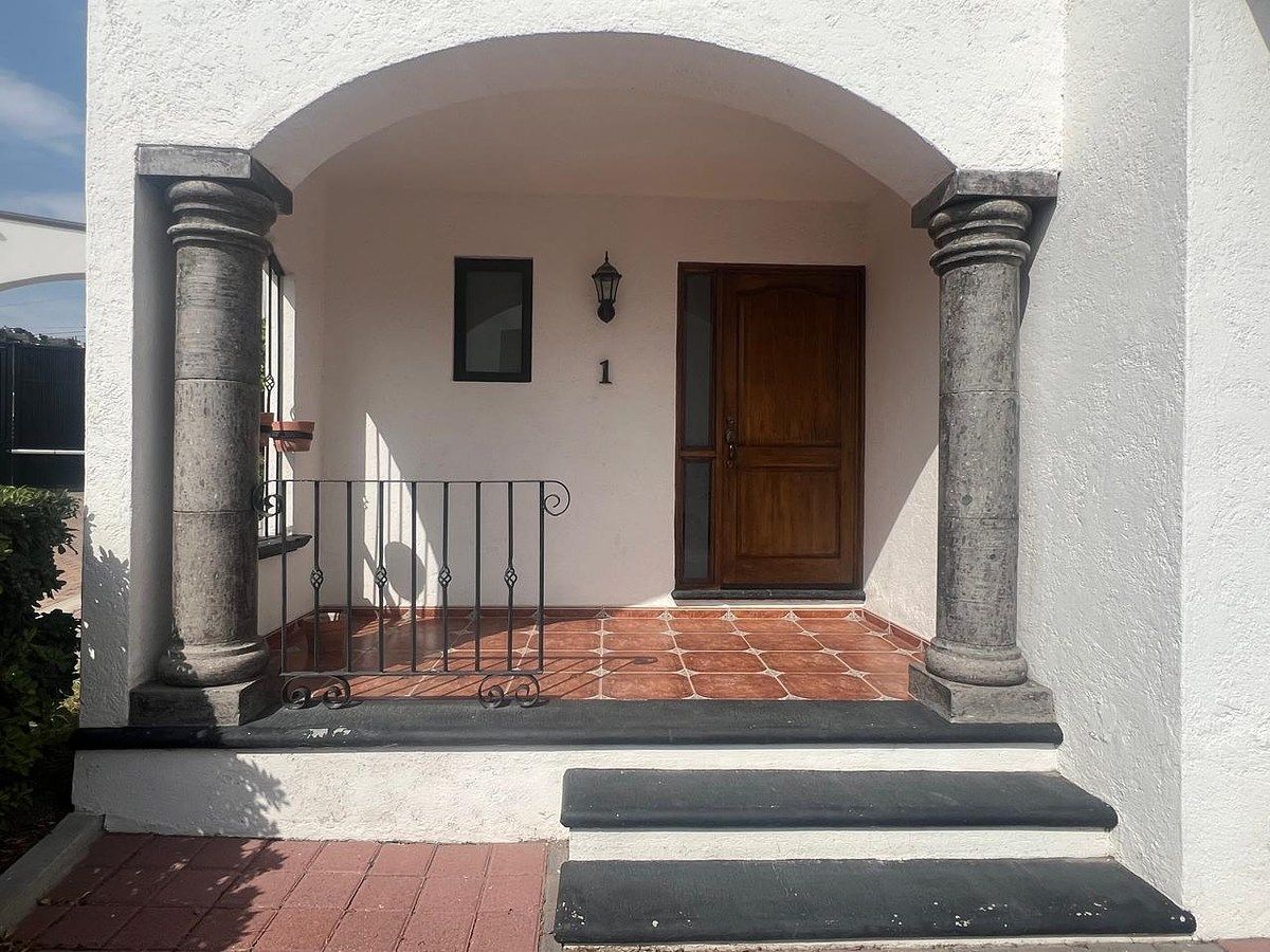 Casa em Arboledas del Parque, Querétaro, foto 2 de 18