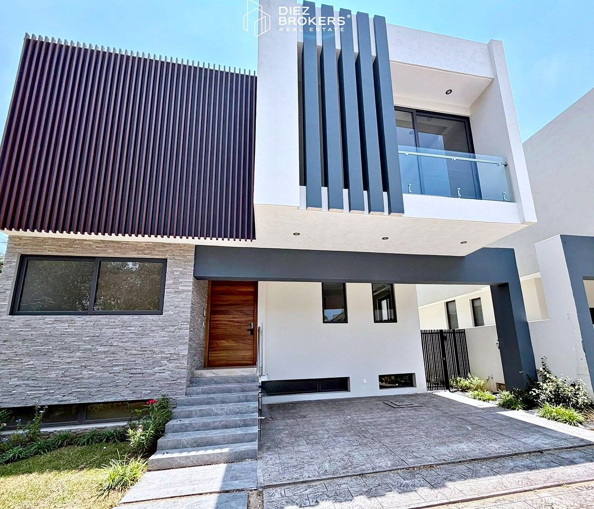 Casa en Venta - Valle Real, Zapopan. - foto 2