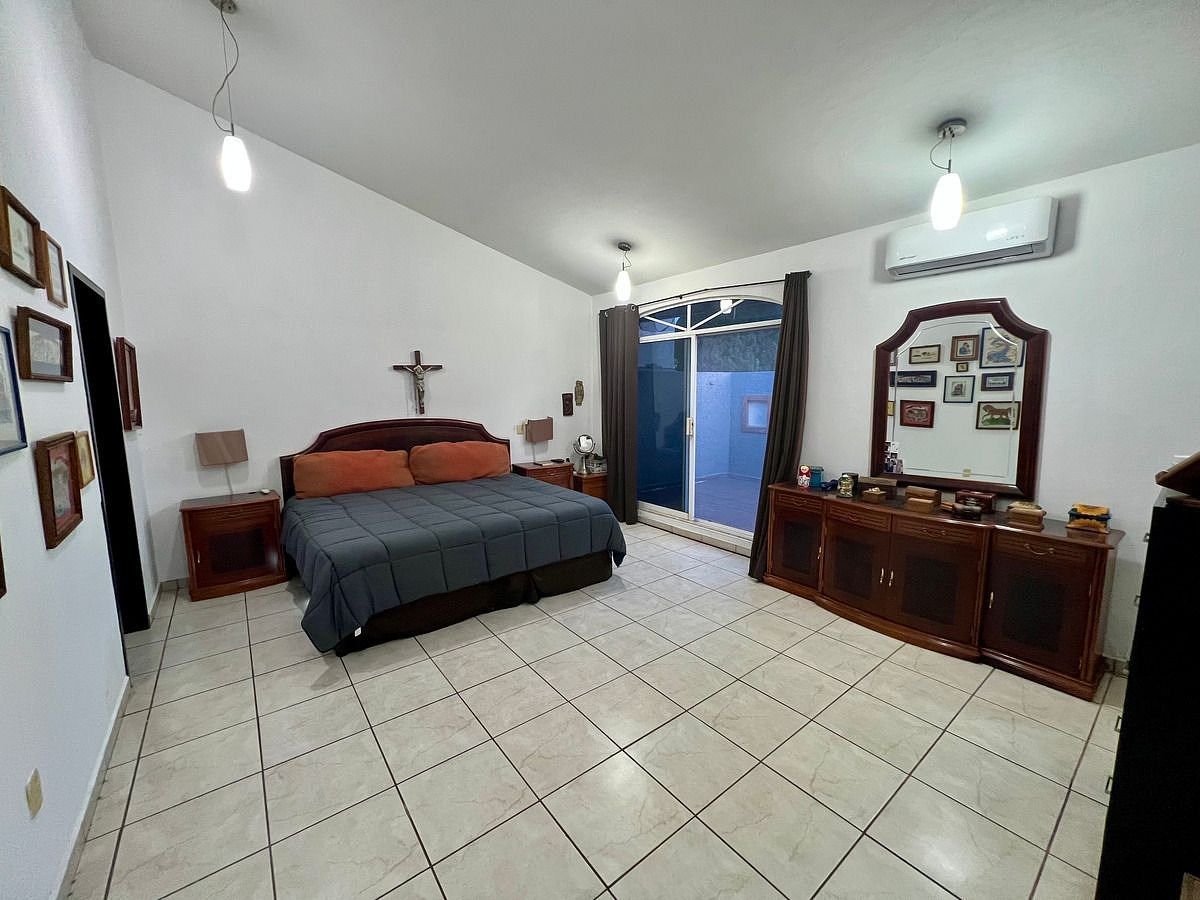 Casa em condomínio fechado em Virreyes Residencial, Zapopan, foto 13 de 18
