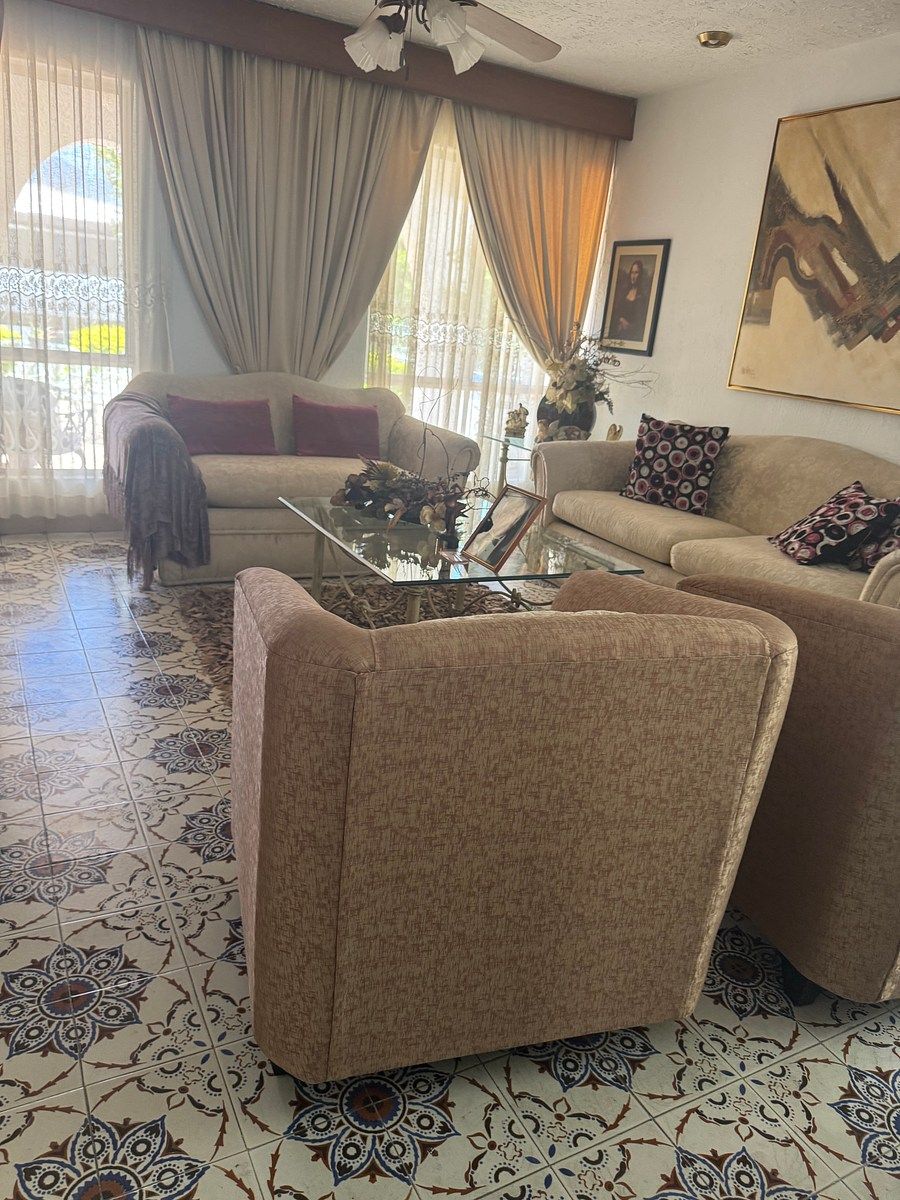Casa em Contry la Silla, Guadalupe, foto 8 de 17