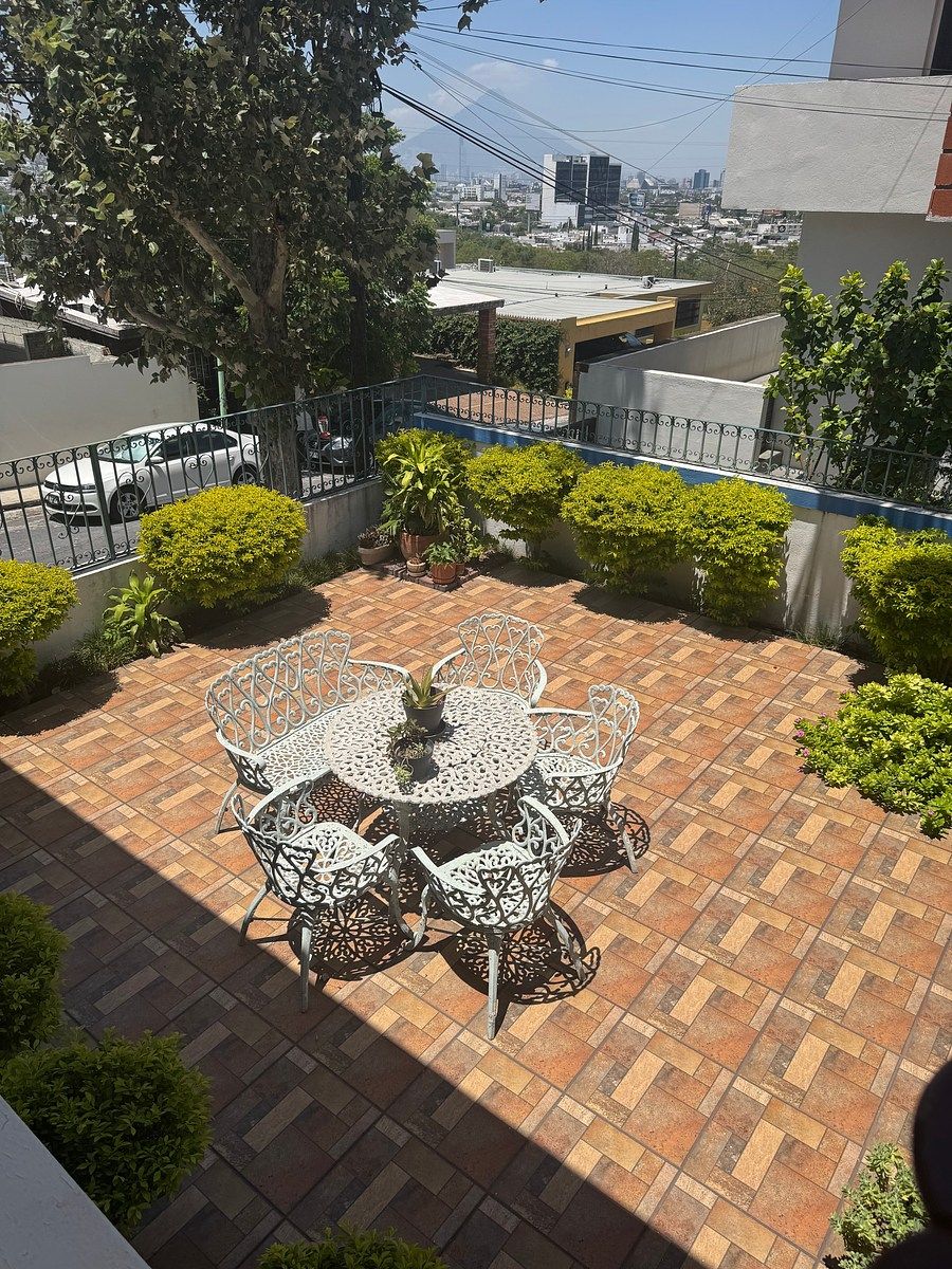 Casa em Contry la Silla, Guadalupe, foto 15 de 17