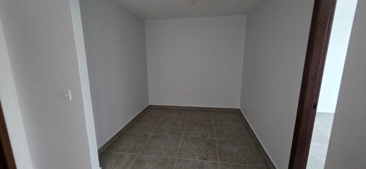 House in El Rubí, Tijuana, photo 13 of 30