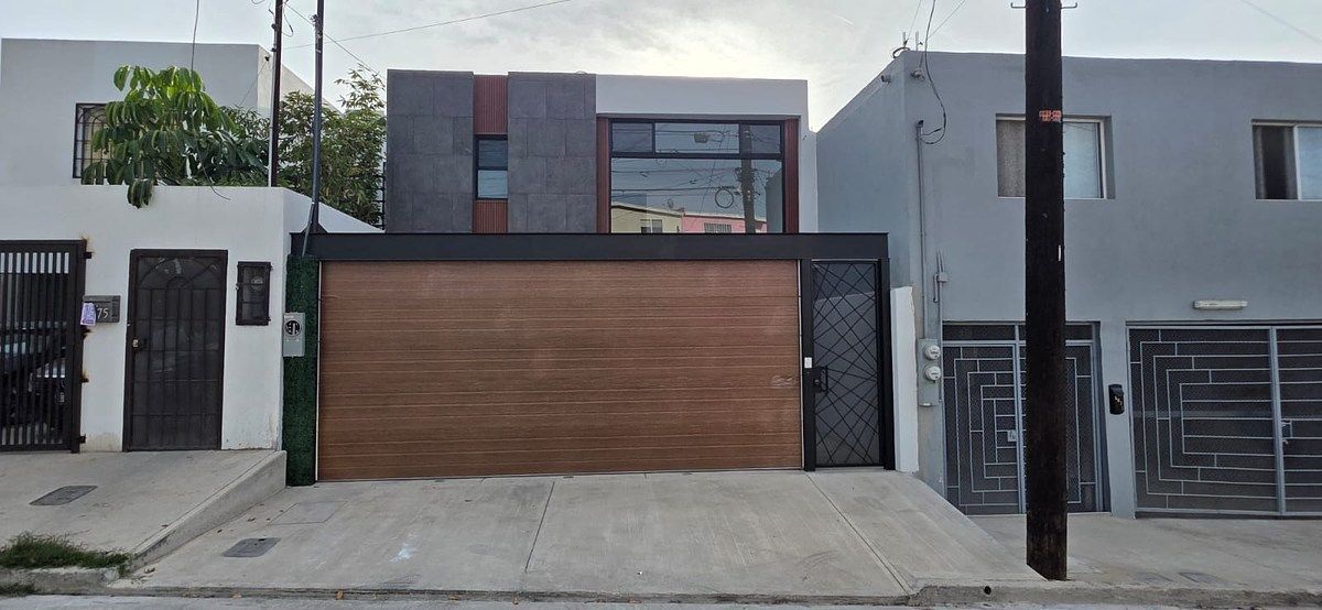 Great opportunity for a house for sale in El Rubí, photo 1 of 30