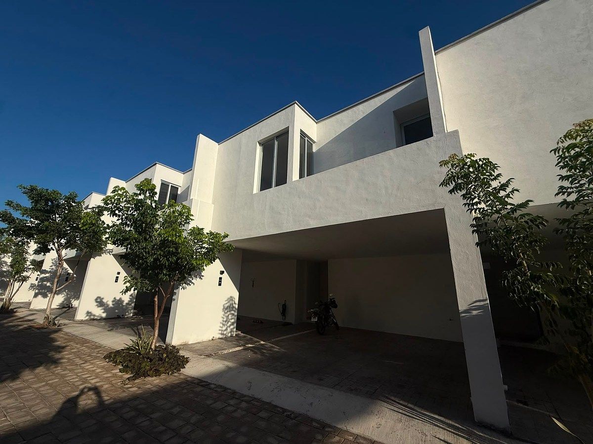 House in Dzityá, Mérida, photo 4 of 17