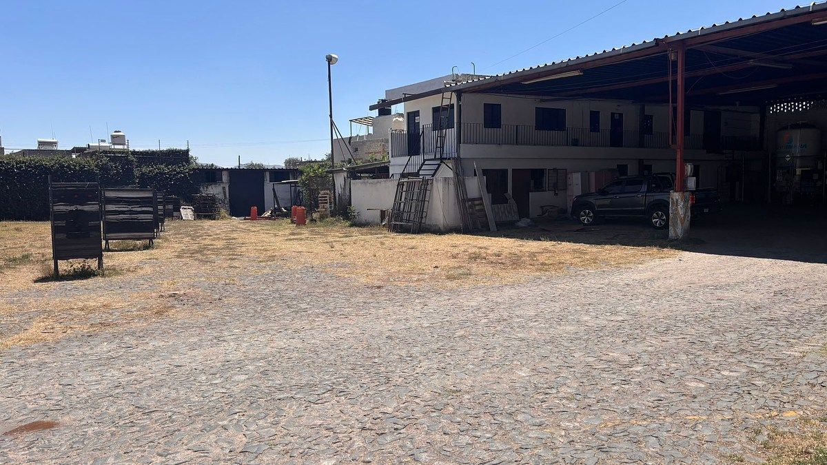 Terreno à venda e para alugar na periferia sul de Santa Maria Tequepexpan, foto 1 de 10