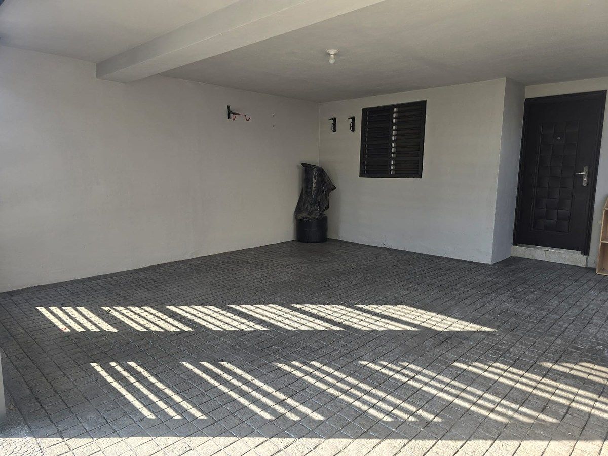 Casa en Cerradas de Santa Rosa, Apodaca, foto 2 de 13