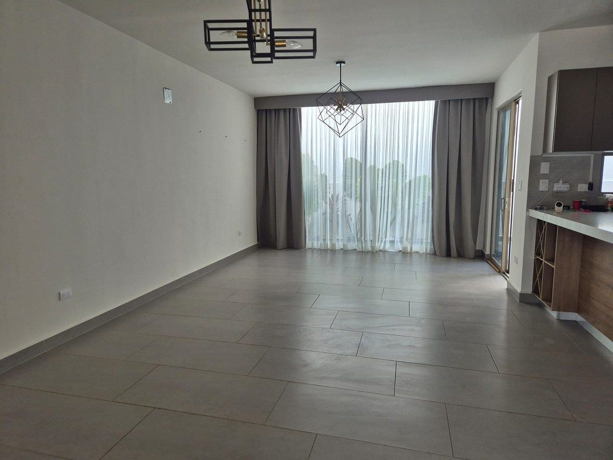 Casa en Residencial Cumbres la Joya, Monterrey, foto 4 de 31