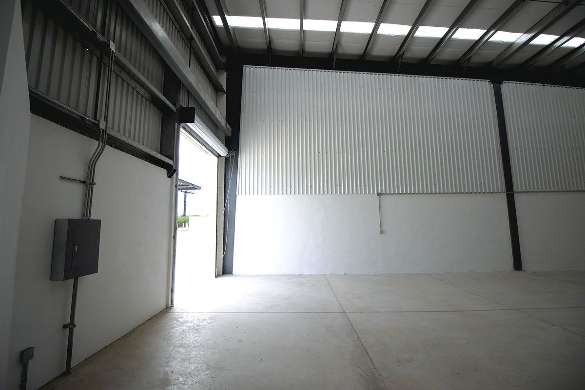Industrial Building in Francisco Villa Oriente, Kanasín, photo 18 of 20