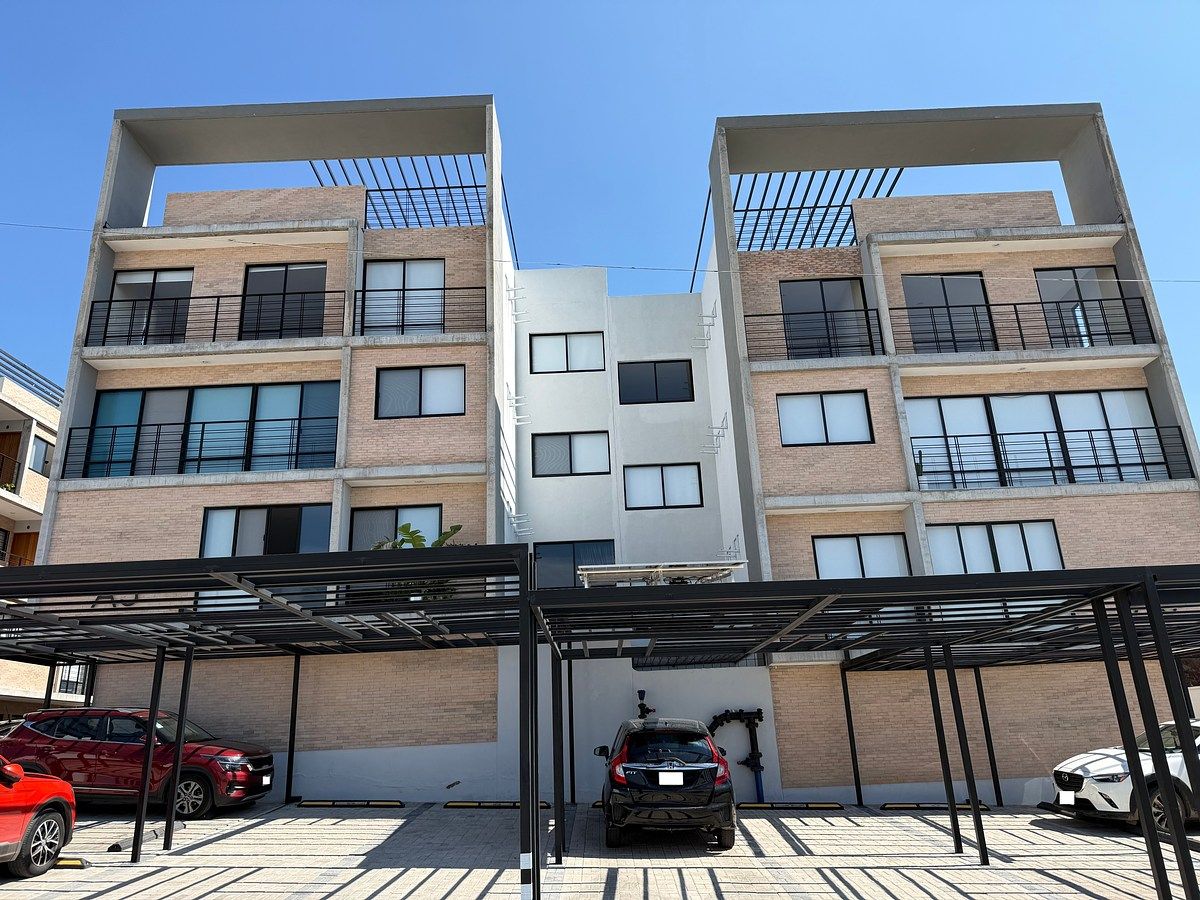 Departamento en Renta en Av Las Fuentes, foto 1 de 22
