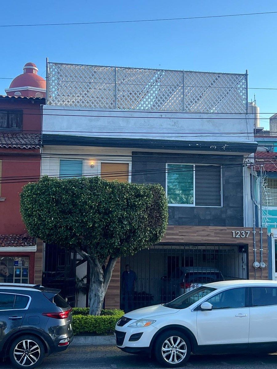 Casa em Arcos de Zapopan, foto 1 de 27