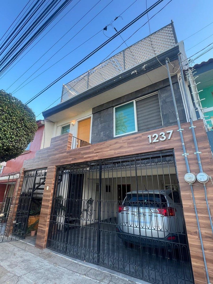 Casa em Arcos de Zapopan 2a. Sección, Zapopan, foto 2 de 27
