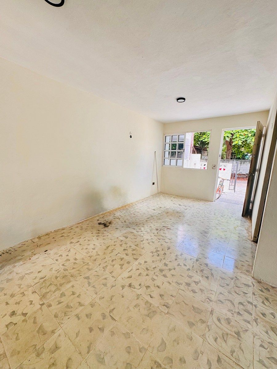 Casa em Jose Maria Iturralde, Mérida, foto 2 de 19