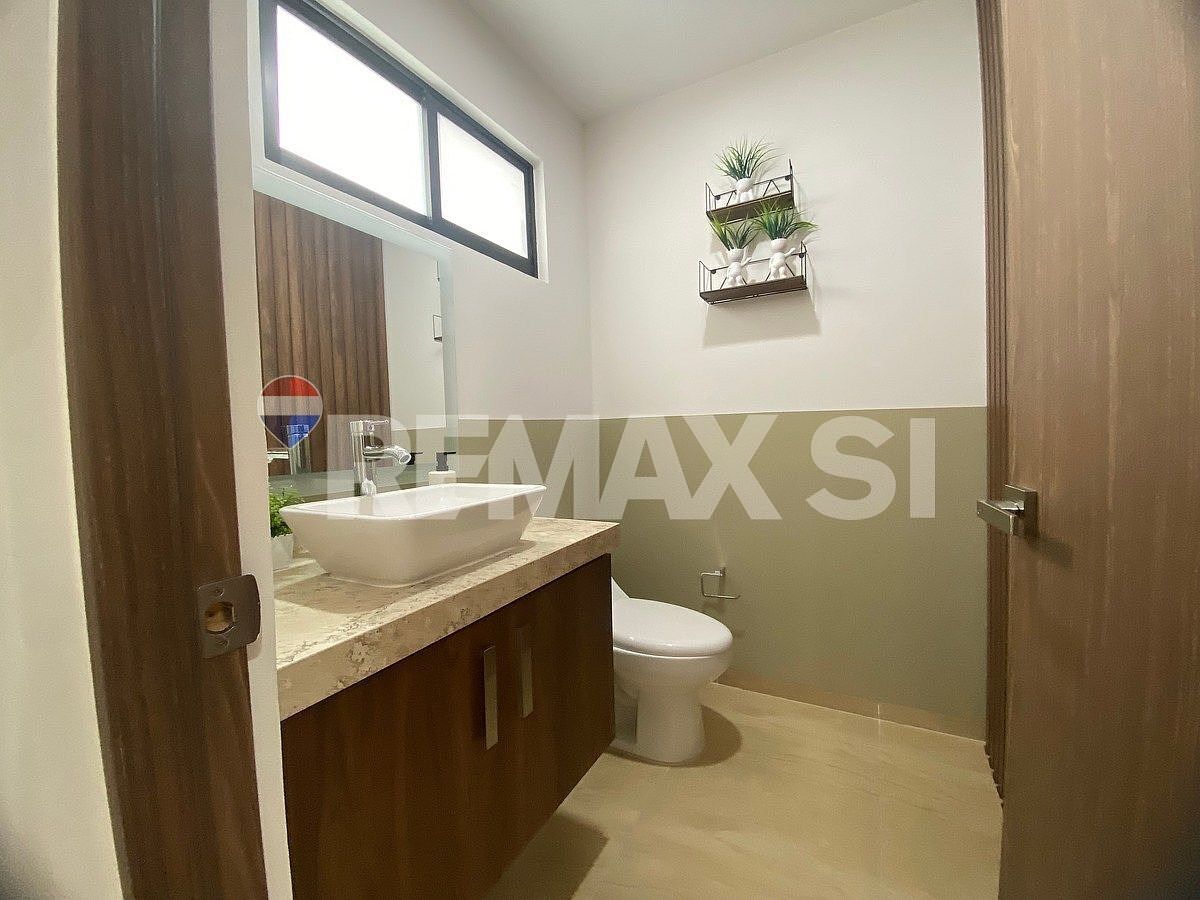Casa em San Isidro Juriquilla, Querétaro, foto 2 de 26