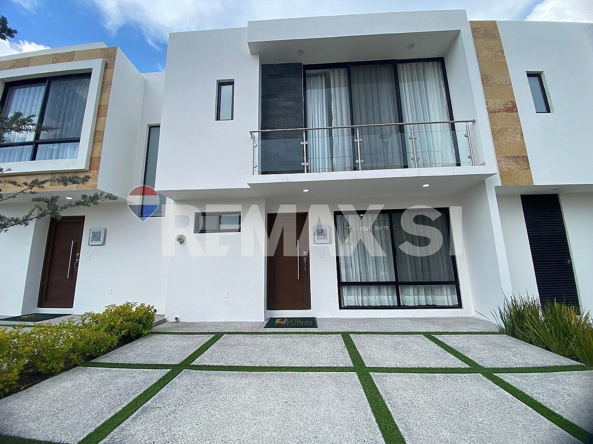 CASA À VENDA SAN ISIDRO JURIQUILLA, foto 1 de 26