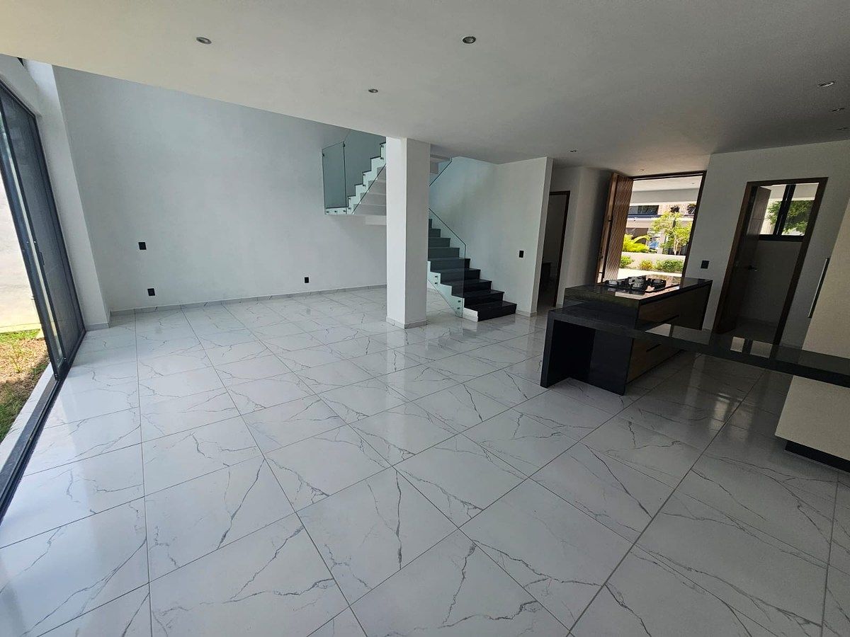 House in Gated Community in Jocotan, Zapopan, photo 2 of 19
