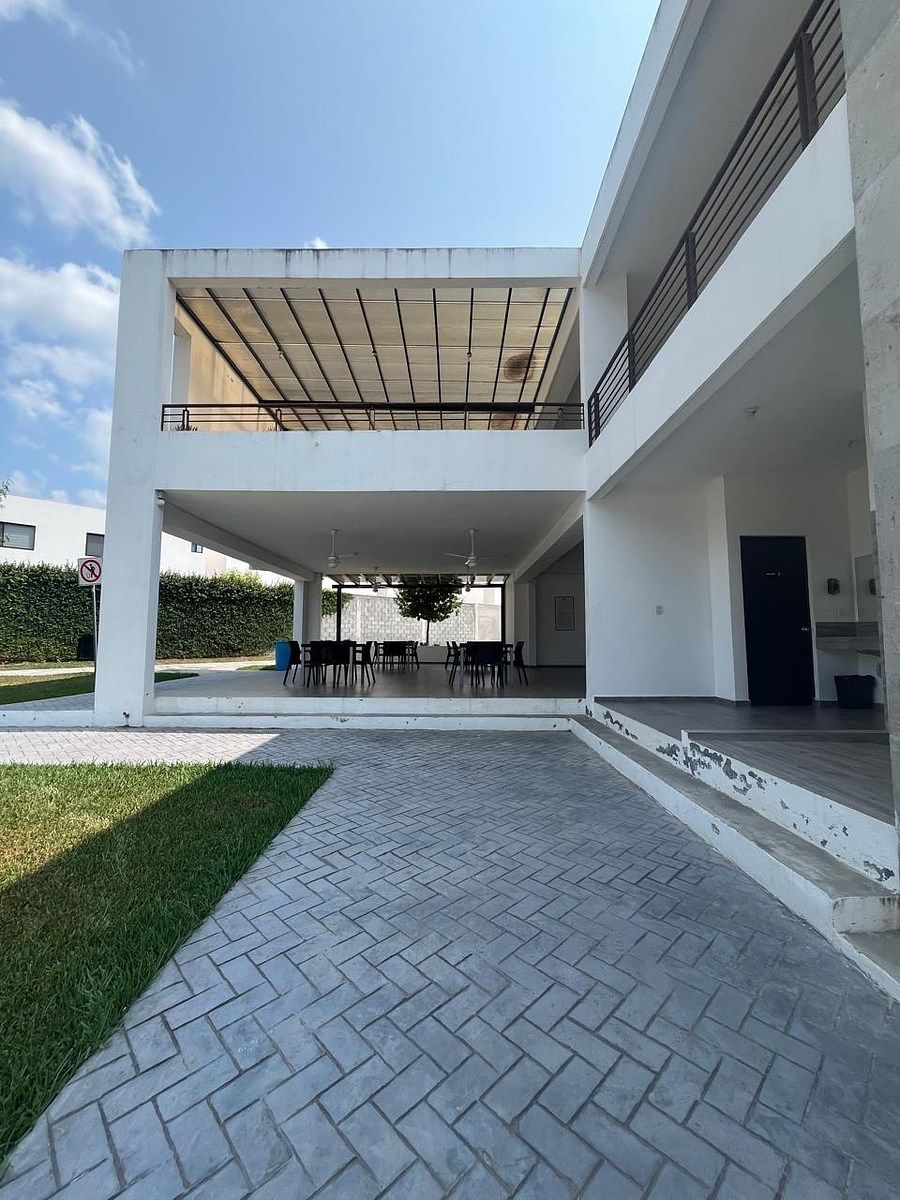 House in El Yerbaniz, Santiago, photo 12 of 15