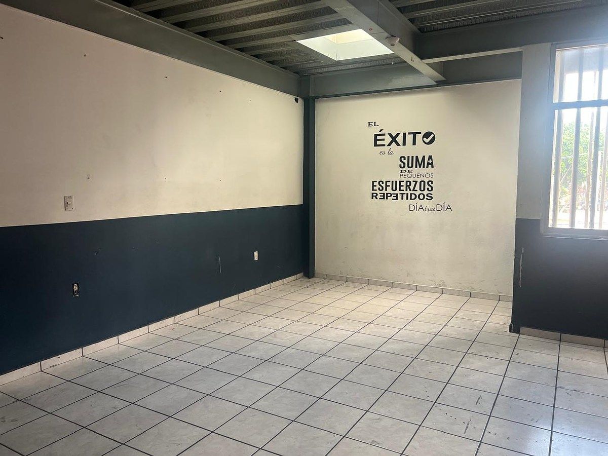 Local comercial en Viveros de La Loma, Tlalnepantla de Baz, foto 8 de 21