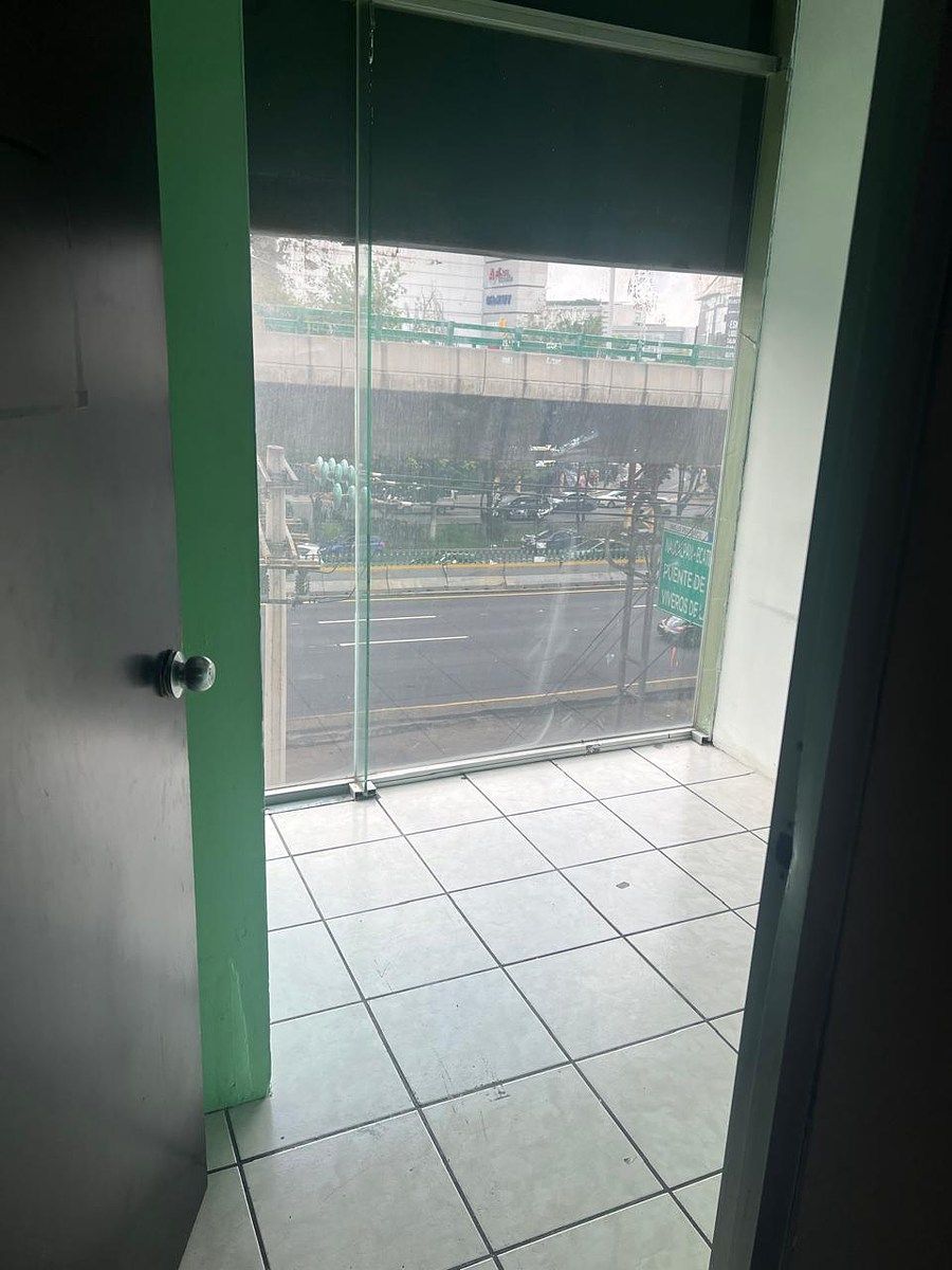 Local comercial en Viveros de La Loma, Tlalnepantla de Baz, foto 16 de 21