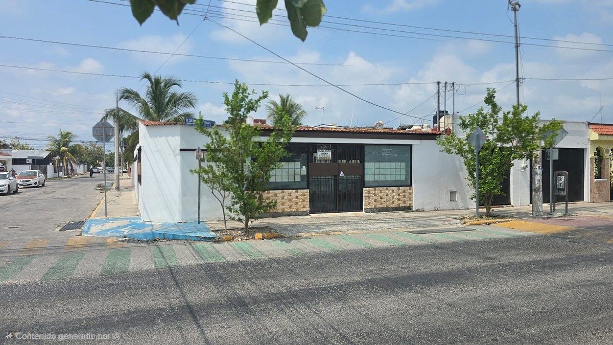 Propriedade de esquina na avenida principal em Francisco de Montejo, foto 1 de 28