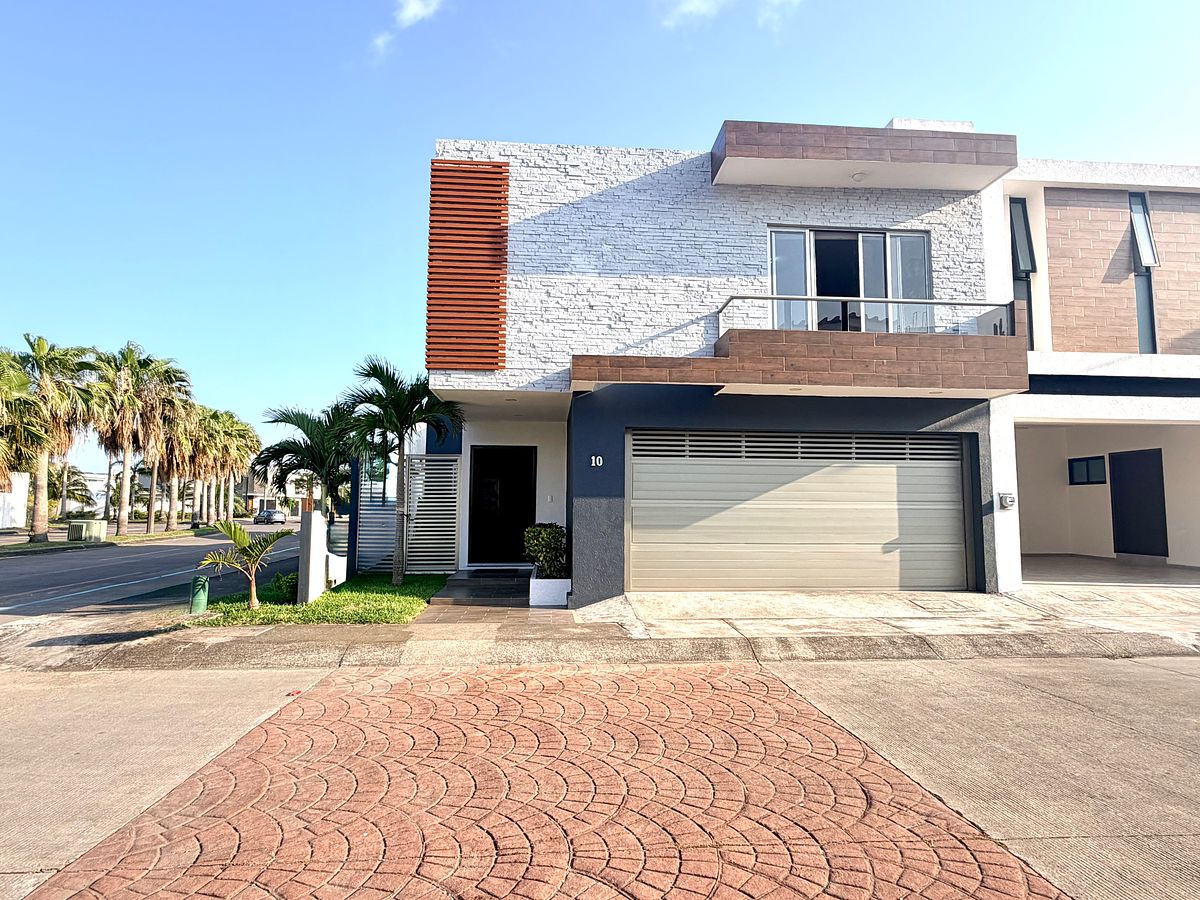 Casa em Las Palmas, Medellín, foto 26 de 50