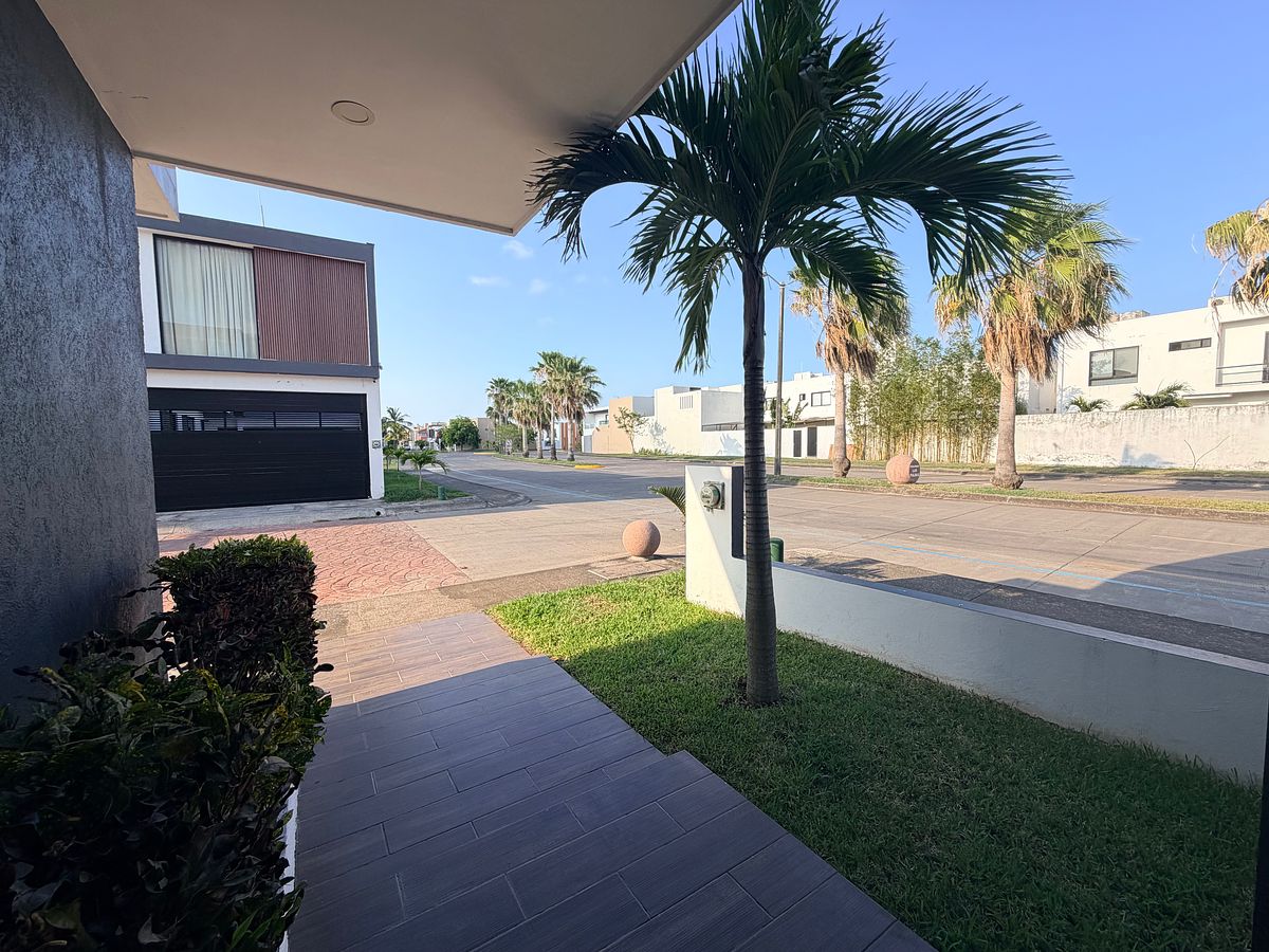 Casa em Las Palmas, Medellín, foto 42 de 50